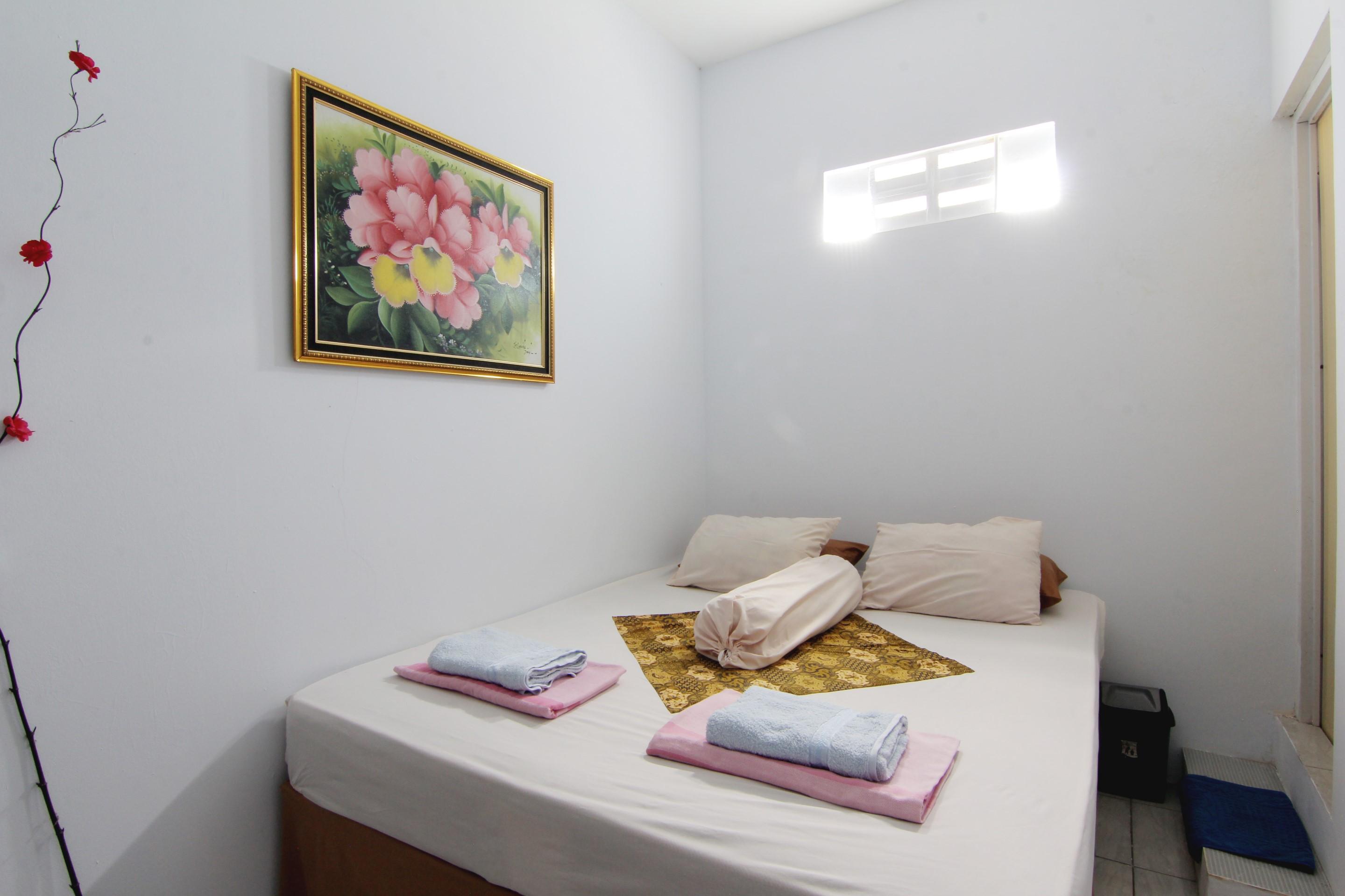 Tiga Dua Homestay Yogyakarta Exterior photo